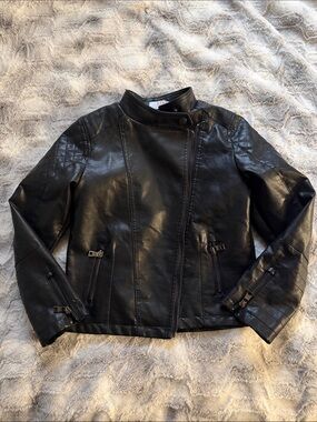 Classic Black Faux Leather Moto Jacket with Quilted Accents